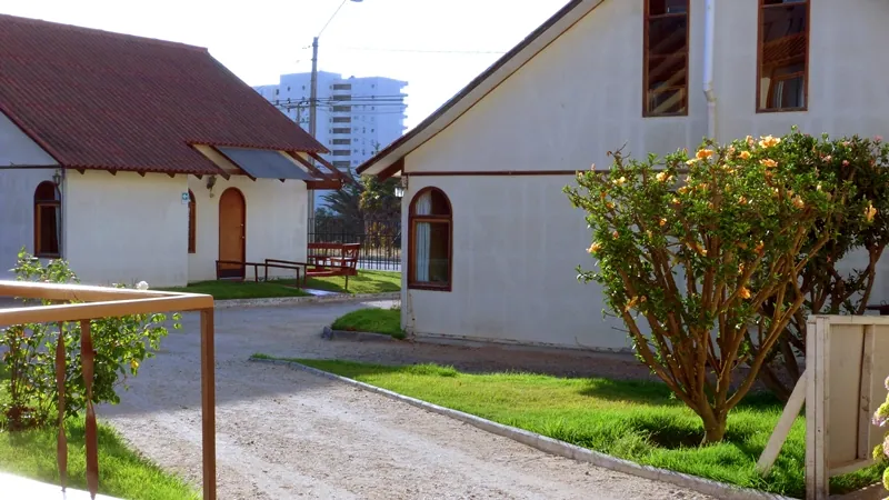 Jardines entre las cabañas